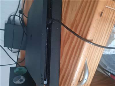 Annonce pour réparer une PlayStation 4