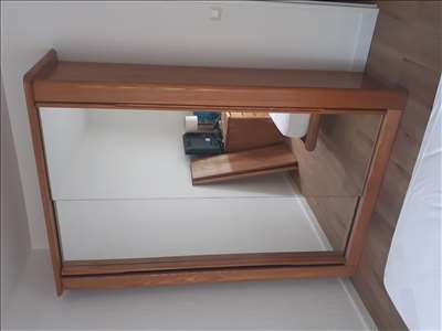 Exemple d'un meuble de rangement à restaurer