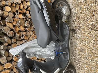 Exemple d'un scooter thermique à restaurer