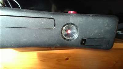 Voici un exemple d'une console Microsoft Xbox 360 à réparer