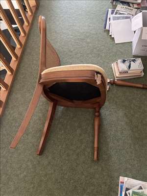 Annonce pour réparer une chaise en bois