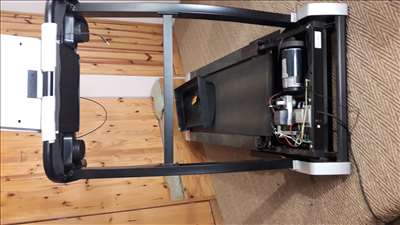 Exemple d'un tapis roulant à restaurer