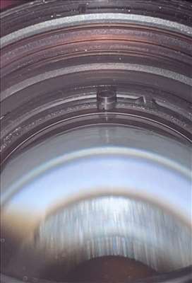 Voici un exemple d'un objectif optique à réparer