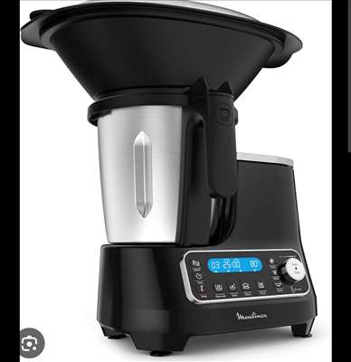 Exemple d'un robot cuiseur à restaurer