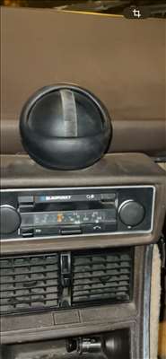 Annonce pour réparer un autoradio