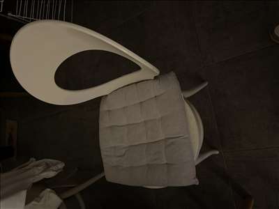 Voici un exemple d'une chaise à réparer