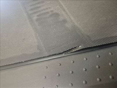 Voici un exemple d'un tapis de course à pied à réparer