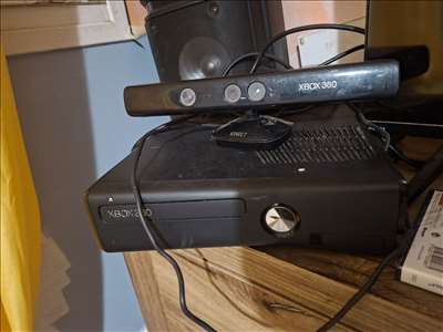 Voici un exemple d'une console Microsoft Xbox 360 à réparer