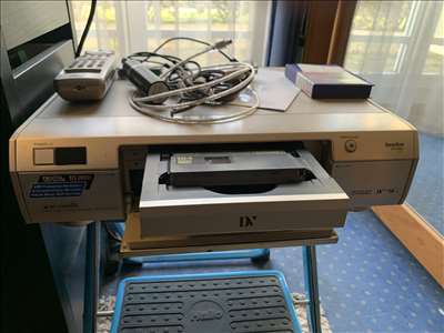Annonce pour réparer un magnétoscope