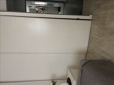 Voici un exemple d'une ouverture coulissante à réparer