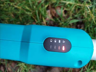 Voici un exemple d'une cisaille électrique à réparer