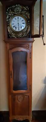 Voici un exemple d'une pendule rustique à réparer