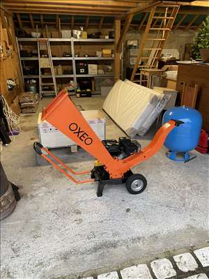 Voici un exemple d'un tracteur de jardin à réparer