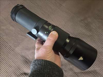 Exemple d'un objectif d'appareil photo à restaurer