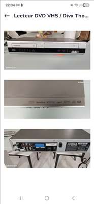 Voici un exemple d'un lecteur de cassettes VHS à réparer