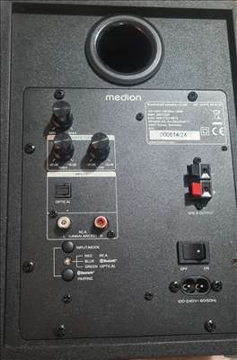 Voici un exemple d'une enceinte de sonorisation à réparer