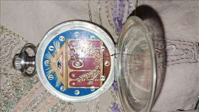 Voici un exemple d'une montre de col à réparer