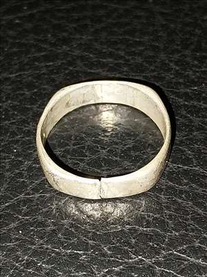 Annonce pour réparer une bague en argent