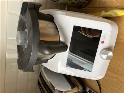 Annonce pour réparer un robot de cuisine