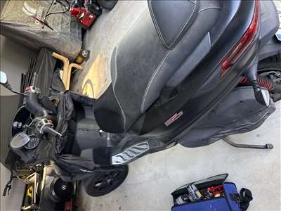Voici un exemple d'un scooter 50cc à réparer