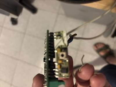 Annonce pour réparer une porte de garage