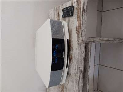 Voici un exemple d'une enceinte acoustique à réparer