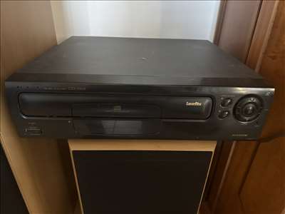 Voici un exemple d'un appareil DVD à réparer