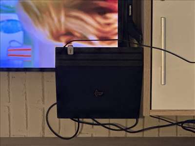 Voici un exemple d'une Sony PS4 à réparer