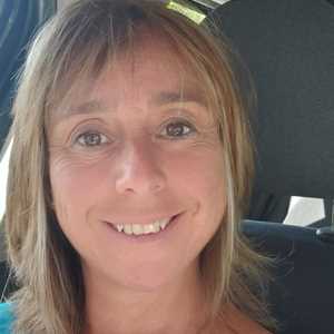 Christelle : réparateur de téléphone  à Pessac (33600)