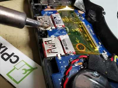 Photo de réparation de carte électronique n°10 à Quimper par le réparateur e-leet informatique