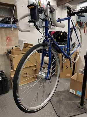 Photo de réparation de bicyclette n°10291 dans le département 13 par Manivelo