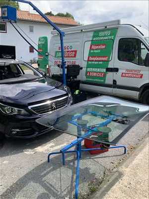 Exemple de réparation d'auto n°10737 à Bayonne par Jpc Basco Pare-brise