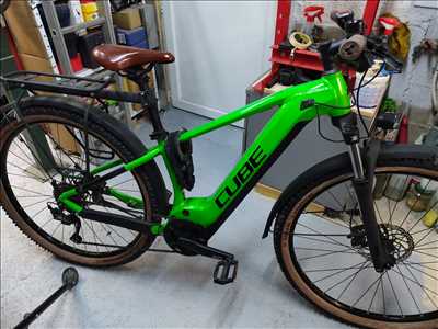 Photo de réparation de bicyclette n°12879 dans le département 13 par Velo-elec13
