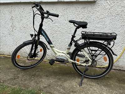 Photo de réparation de vélo n°13278 à Meyzieu par le réparateur Rvh