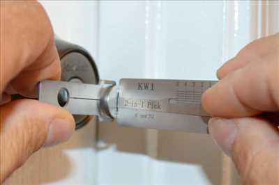 Photo de réparation de clé de voiture n°13692 à Nérac par Ms Prestations Saunier Michel