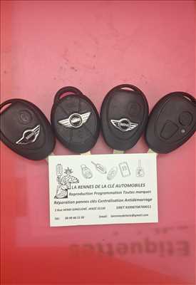 Photo de réparation de clé de voiture n°13792 à Rennes par La Rennes De La Clé Automobiles