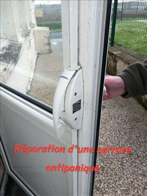 Photo de réparation de porte avec serrure n°13804 à Angoulême par Michel Monsallut