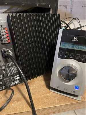 Photo de réparation de matériel hifi n°13832 à Saint-Fargeau-Ponthierry par Frédéric