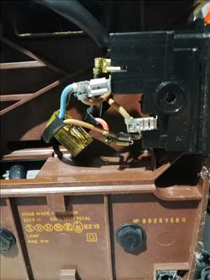 Photo de réparation de machine à coudre n°194 à Pau par le réparateur Mercerie Hardy 
