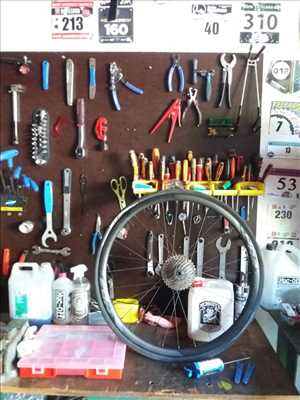 Photo de réparation de bicyclette n°3811 dans le département 66 par Forest Aventure - Le bike
