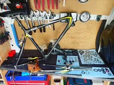 Photo de réparation de vélo n°3994 à Vélizy-Villacoublay par le réparateur BICYFIX