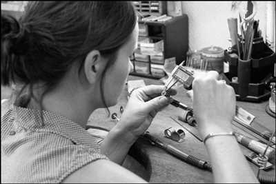 Photo de réparation de bijoux n°4334 à Saint-Etienne par le réparateur Unes Joaillerie