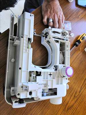 Photo de réparation de machine à coudre électrique et électronique n°6803 dans le département 40 par Atelier Mobile Machines à coudre - Landes