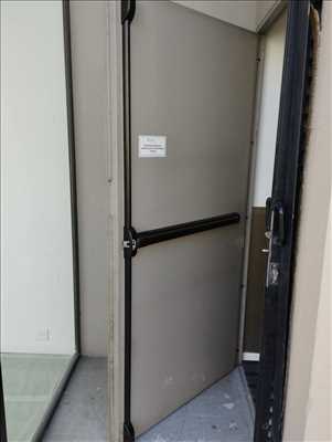 Exemple de réparation de porte d'entrée n°8173 à Bordeaux par Direct Ouverture