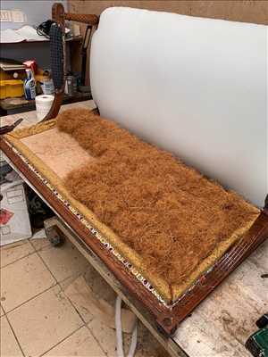 Photo de restauration de meuble en bois n°8226 à Lille par le réparateur Le Bonheur Est Dans Le Siege