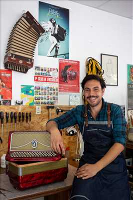 Photo de réparation d'instruments de sonorisation n°8231 dans le département 33 par Monsieur Accordeon L Atelier