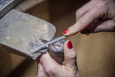 Photo de réparation de bijoux n°8320 à Elbeuf par Debourg Joaillerie