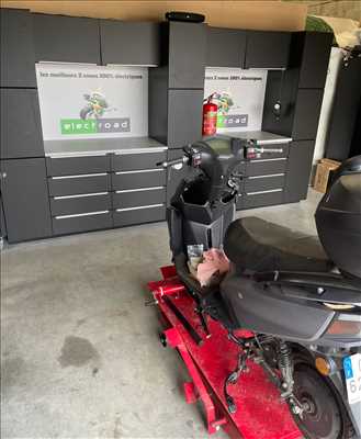 Photo de réparation de scooter n°8771 dans le département 44 par Elect' Road
