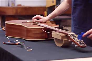 Faire réparer une guitare à Bron