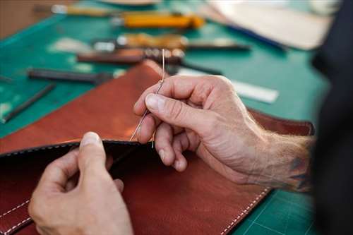 Réparation d'objets en cuir - Aix-les-Bains